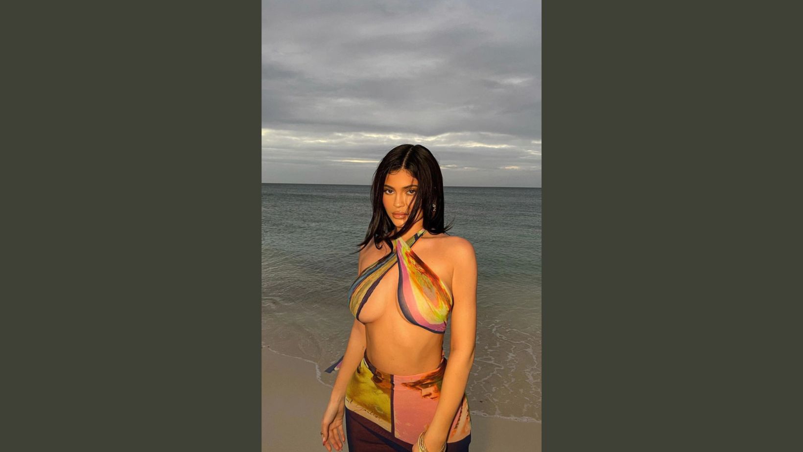 The American Model and Businesswoman Kylie Jenner: Hot, Sexy Bikini Photos - Okeyworld