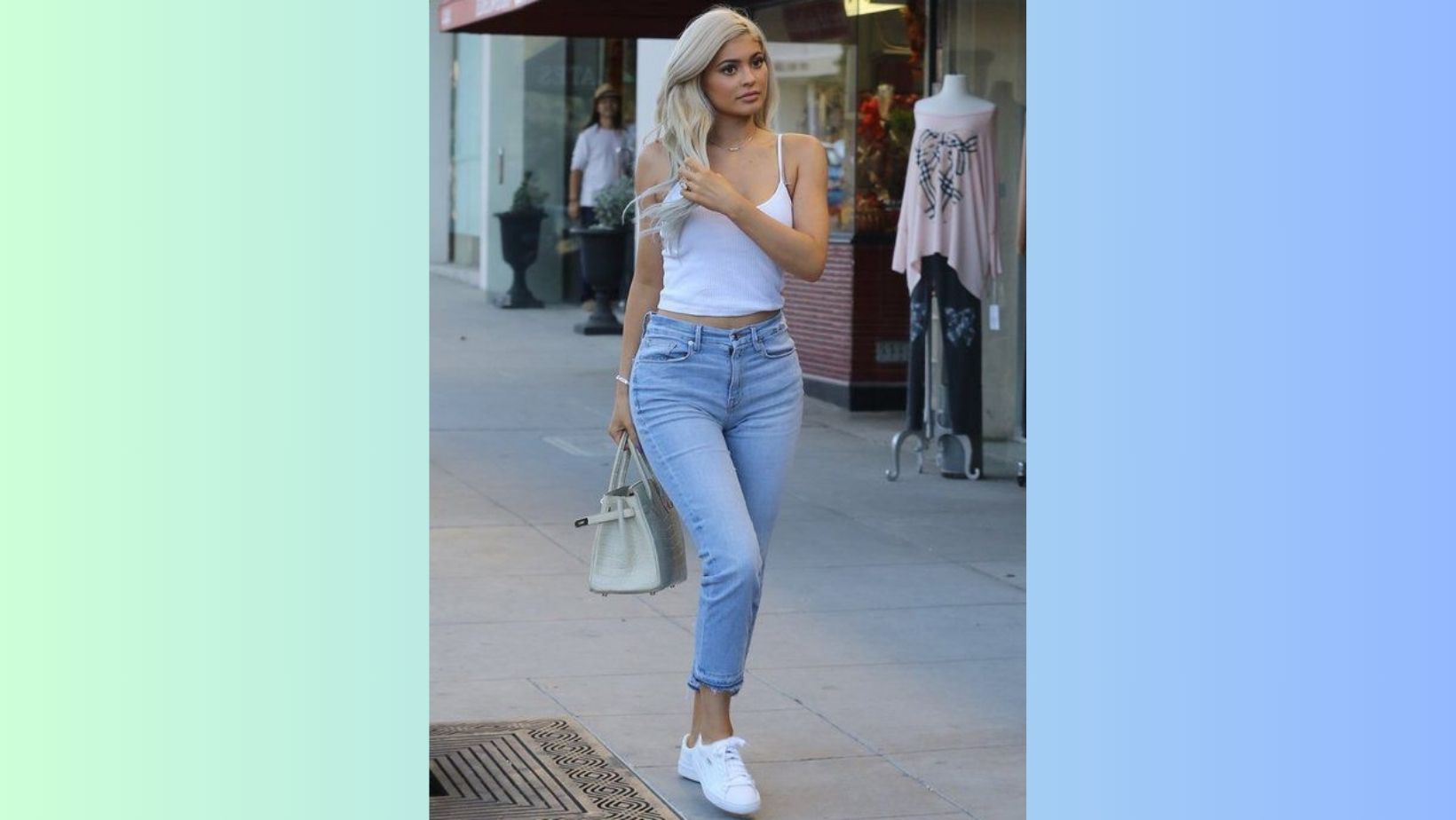 The World's Sexiest Model Kylie Jenner's Hottest Photos of All Time - Okeyworld