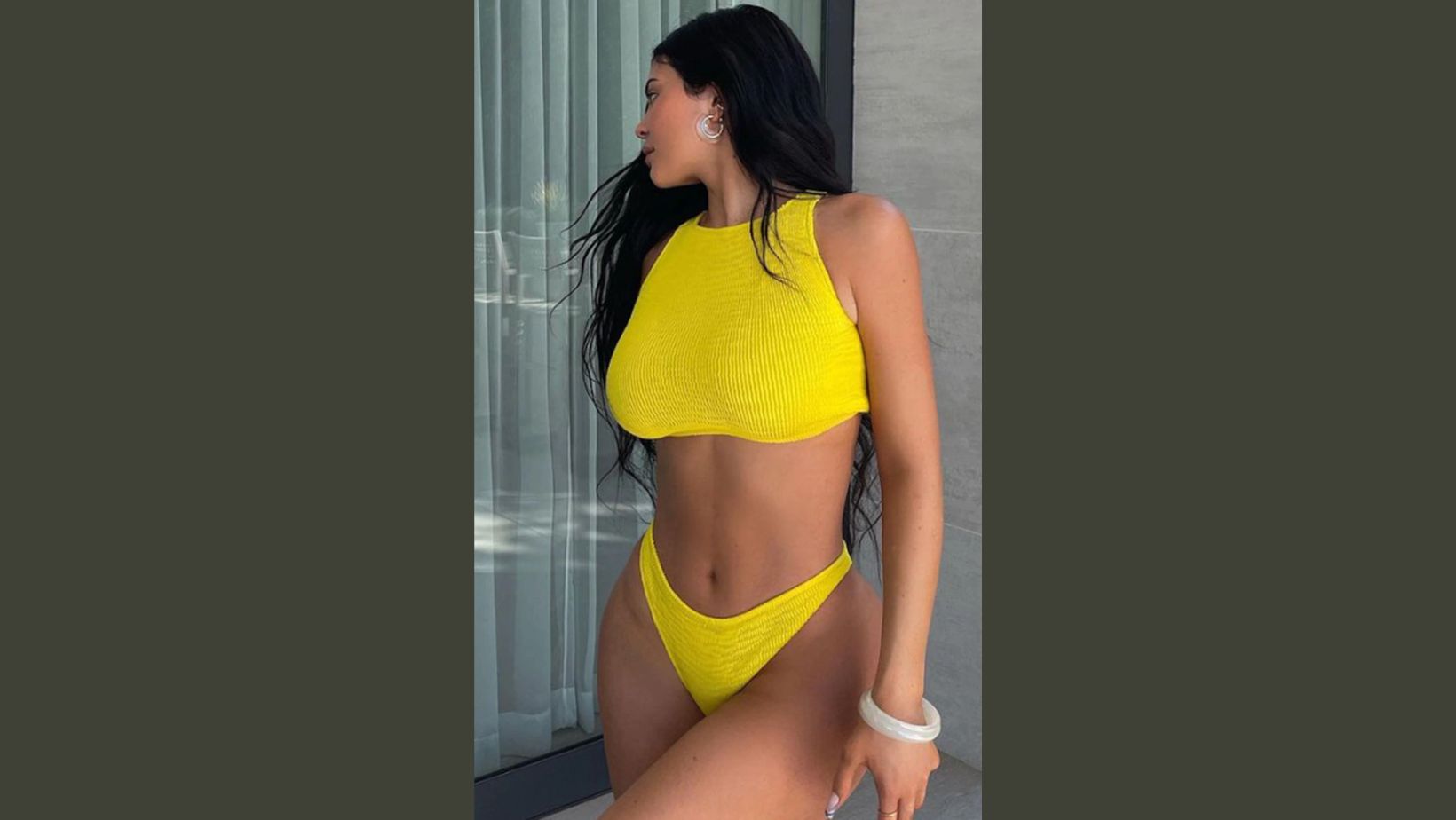 The American Model and Businesswoman Kylie Jenner: Hot, Sexy Bikini Photos - Okeyworld